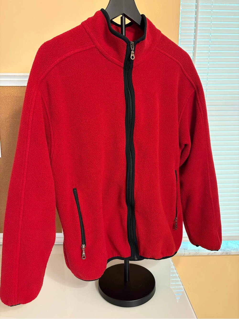 Woolrich Red Full-Zip Fleece Jacket with Black Trim